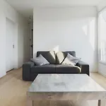 Hostnfly Apartments - Design Apartment With Balconies Near Pere Lachaise