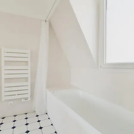Hostnfly - Design With Balconies Near Pere Lachaise Parigi